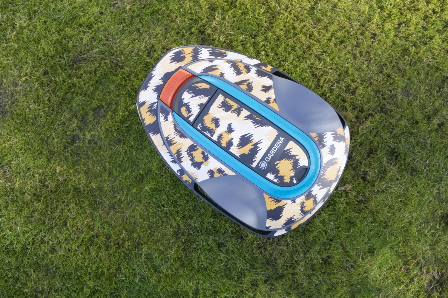 Twinckels Outfit Voor Gardena Robotmaaier 250/350/500 - Panter 3 Twinckels Outfit Voor Gardena Robotmaaier 250/350/500 - Panter - Afbeelding 3