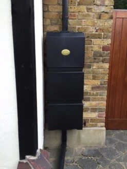 Prestige Wand Regenton Zwart 100L (incl. Plastic Kraantje) -Tuinartikelen Verkoop Winkel image 952